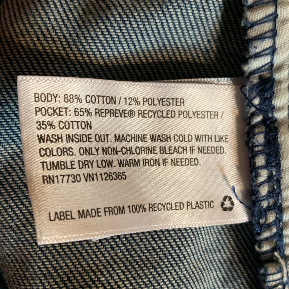 Universal Thread Jeans - Picture 10 of 10